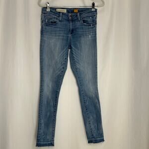 Pilcro women’s blue jeans size 28 distressed raw hem slim leg
